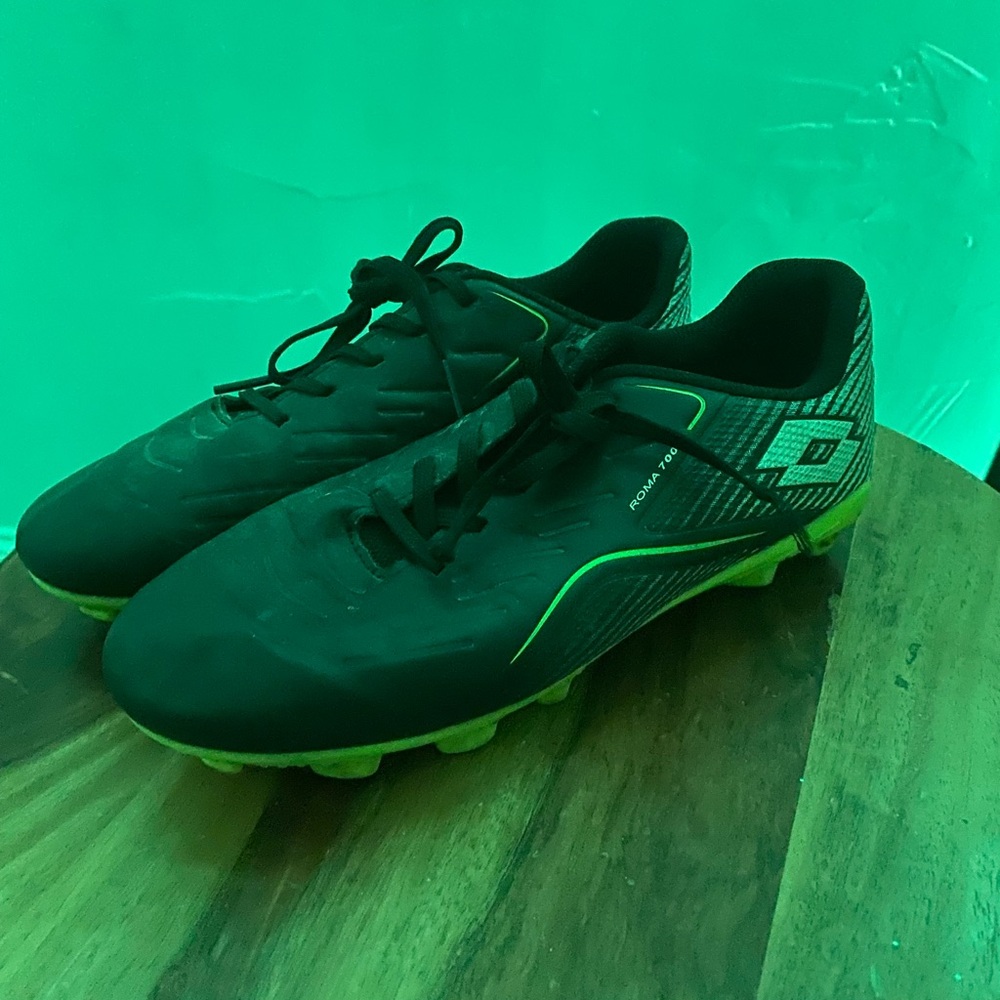Roma kids Black and Green soccer cleats
